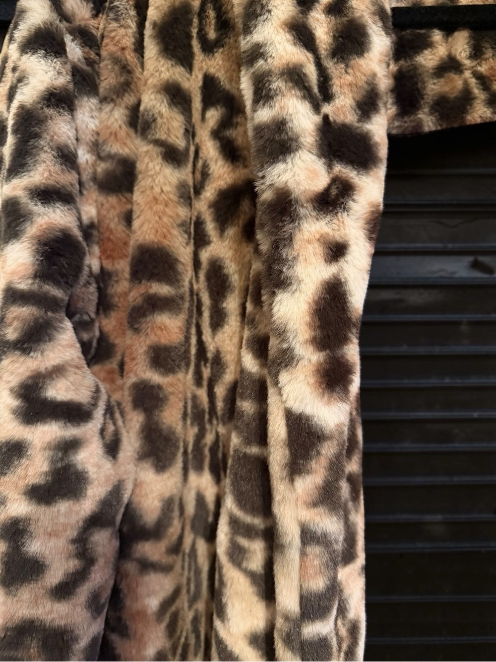 New Johnny Was Faux Fur Leopard Print Coat with 100% Silk Printed Lining Rare - Picture 5 of 16